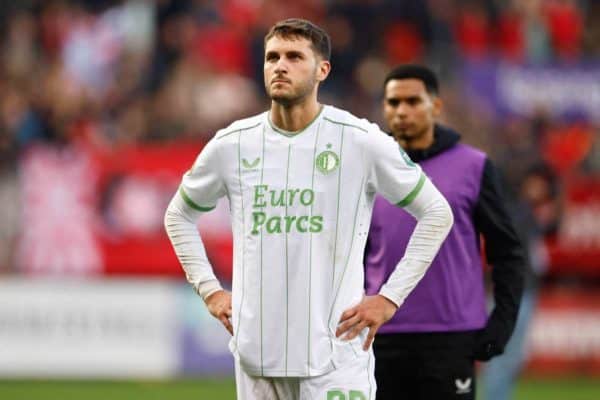 FC Barcelone : un buteur mexicain pour succéder à Robert Lewandowski ?