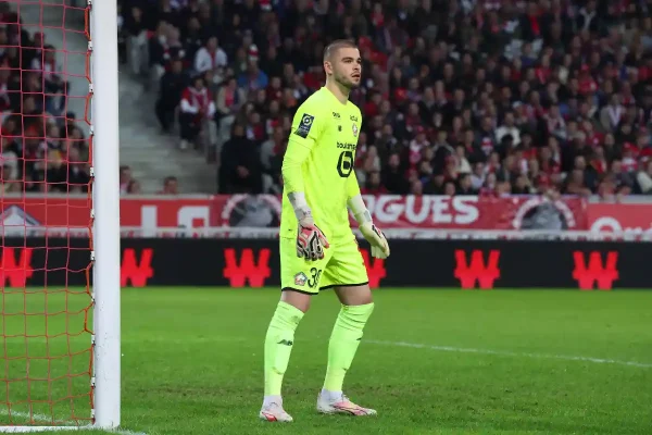 PSG : Lucas Chevalier (Lille) comme gardien n°2?