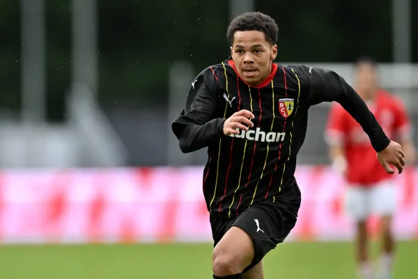 Ces clubs belges vont s’emparer de Ayanda Sishuba si Lens ne bouge pas !