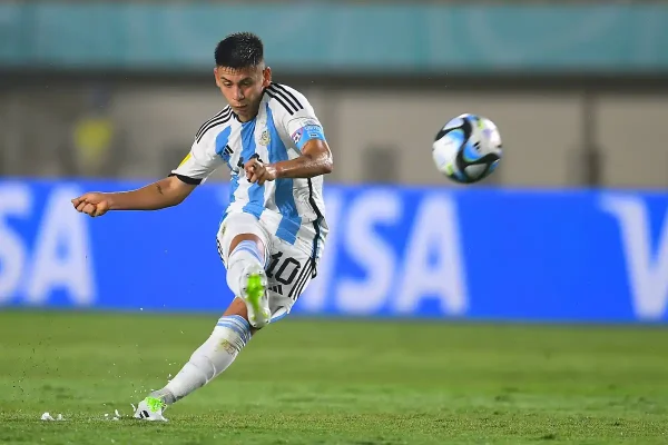 Manchester City : Claudio Echeverri recruté puis prêté en Espagne ?