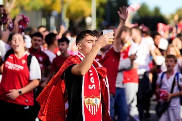 Lens – Séville: les ultras sévillans arrivent malgré l’interdiction