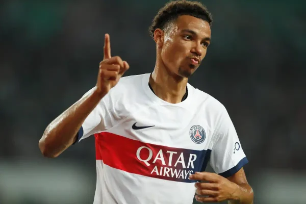 Hugo Ekitike est pisté pour remplacer un grand attaquant de Serie A