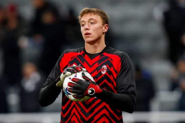 Le Milan AC annonce la prolongation de contrat d’un espoir du club