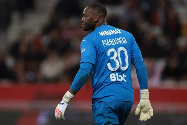 L'OM rend hommage à Steve Mandanda ©Alamy
