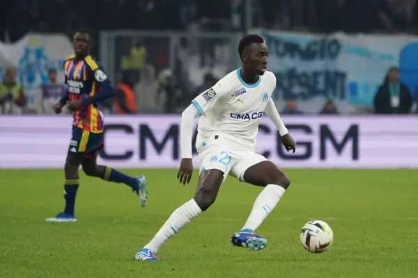 Pourquoi Pape Gueye refuse de prolonger à Marseille