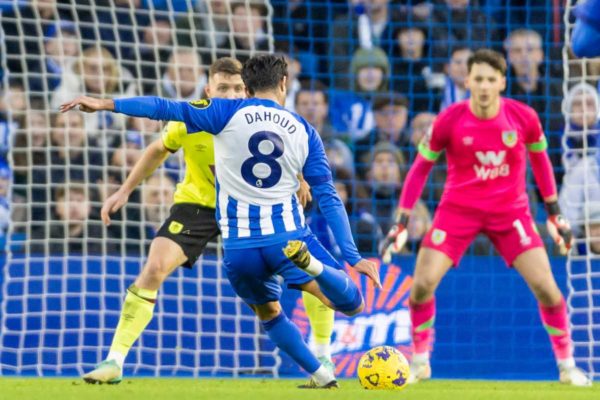 Départ choc pour Dahoud : Retour imminent en Bundesliga?