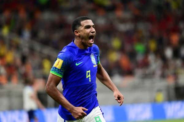 Nouveau prodige brésilien: les géants d&rsquo;Europe en alerte maximale!