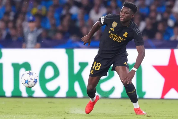 Chelsea se penche sur un international français du Real Madrid