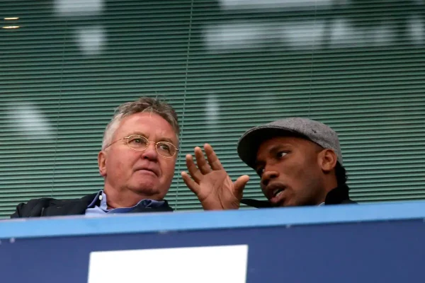 Chelsea: Didier Drogba vole au secours des joueurs