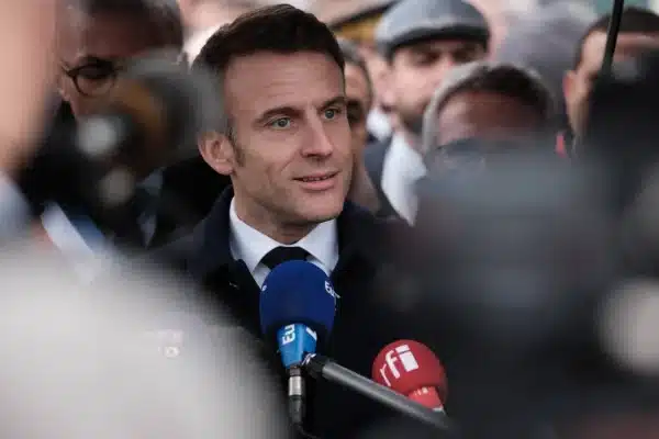 Macron n’a pas parlé du PSG ou du Real Madrid avec Mbappé