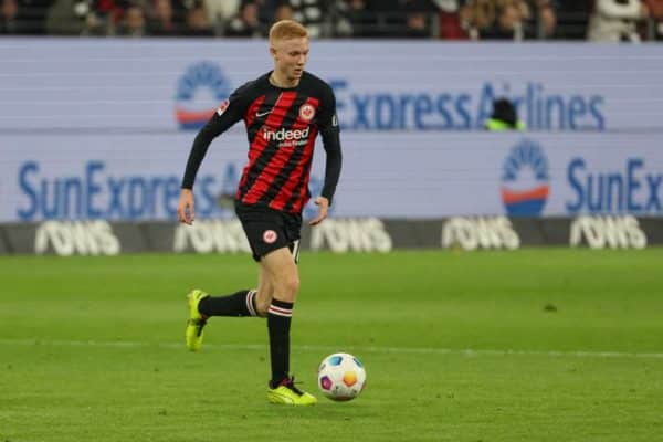 Direction la Premier League pour Larsson ?