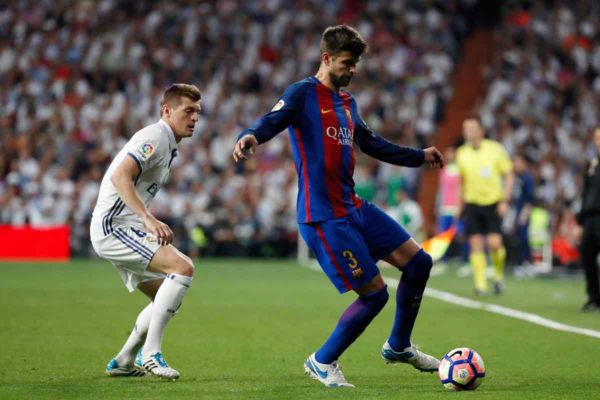 La rivalité entre Piqué et Toni Kroos continue en dehors du terrain