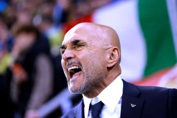 Spalletti annonce la guerre contre la Playstation
