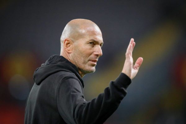 Zinedine Zidane va bien prendre coacher l'équipe de France ©Alamy