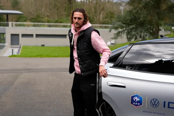 Edf: La sanction de Paul Pogba, Adrien Rabiot se prononce