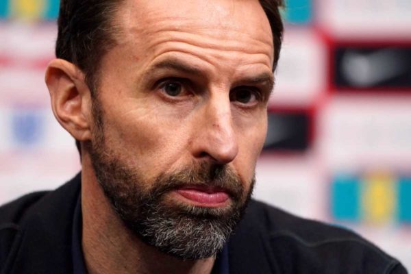 Gareth Southgate brise le silence sur le maillot de l’Anglettere