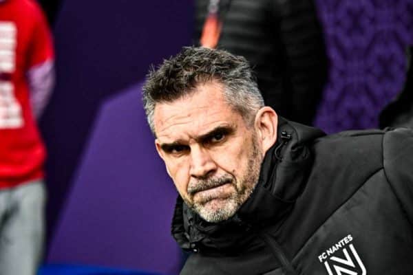 Nantes en chute libre : Gourvennec face au désastre à domicile!