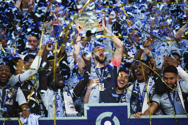 Ligue 2 : On connaît déjà les promus et les club en Play-offs !