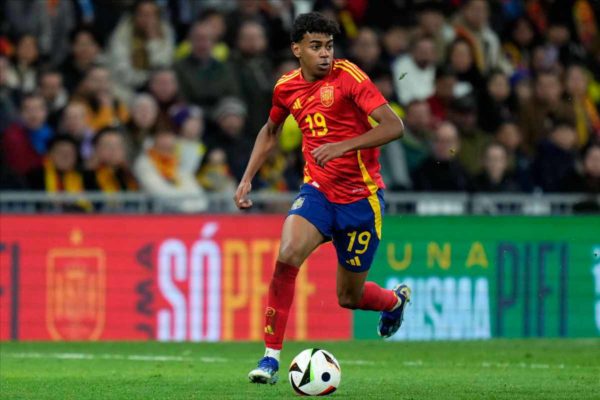 Lamine Yamal contraint de ne pas finir le match contre la Géorgie ?