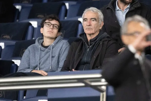 EdF: Raymond Domenech démolit Dayot Upamecano