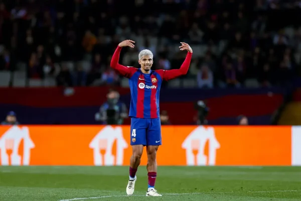 Le FC Barcelone ne retiendra pas Ronald Araujo