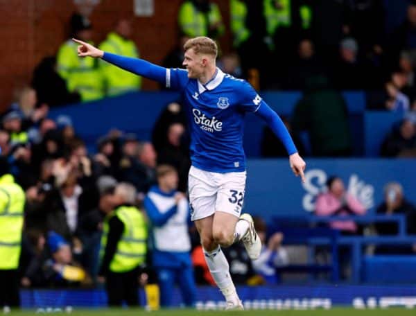 Un international anglais aurait dit oui à Manchester United