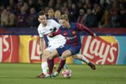 FC Barcelone : Frenkie de Jong intéresse trois clubs