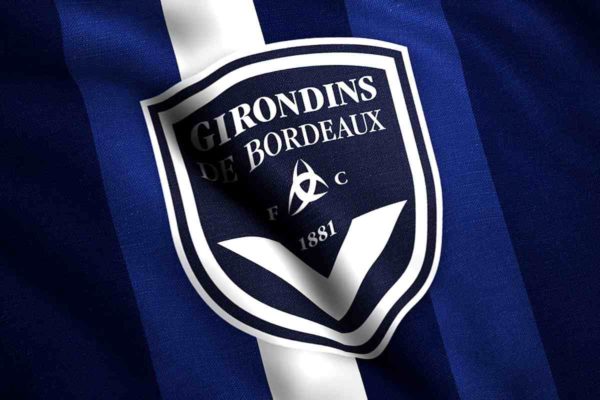 Racisme en match : Dunkerque dénonce, Bordeaux sous pression