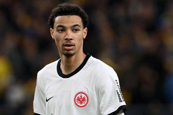 Hugo Ekitike définitivement à Francfort, ça se précise