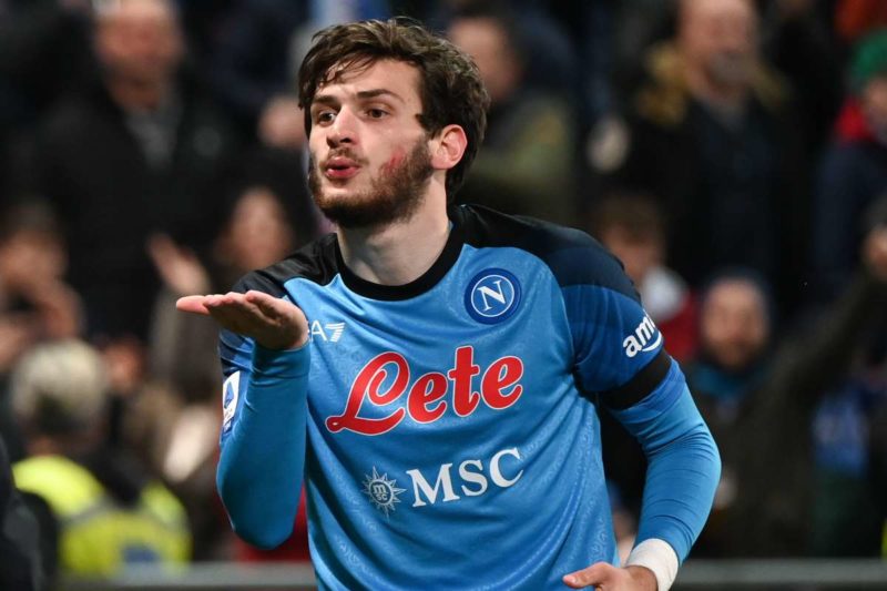 Kvara du côté de la Ligue 1 ou Premier League