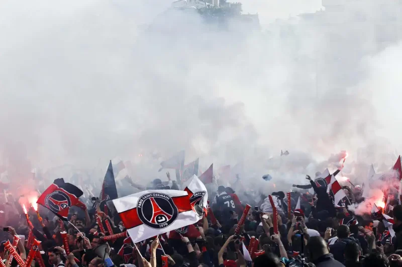 Les supporters du PSG reçoivent le soutien de Fluminense