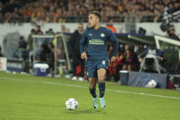 Sergino Dest restera au PSV?