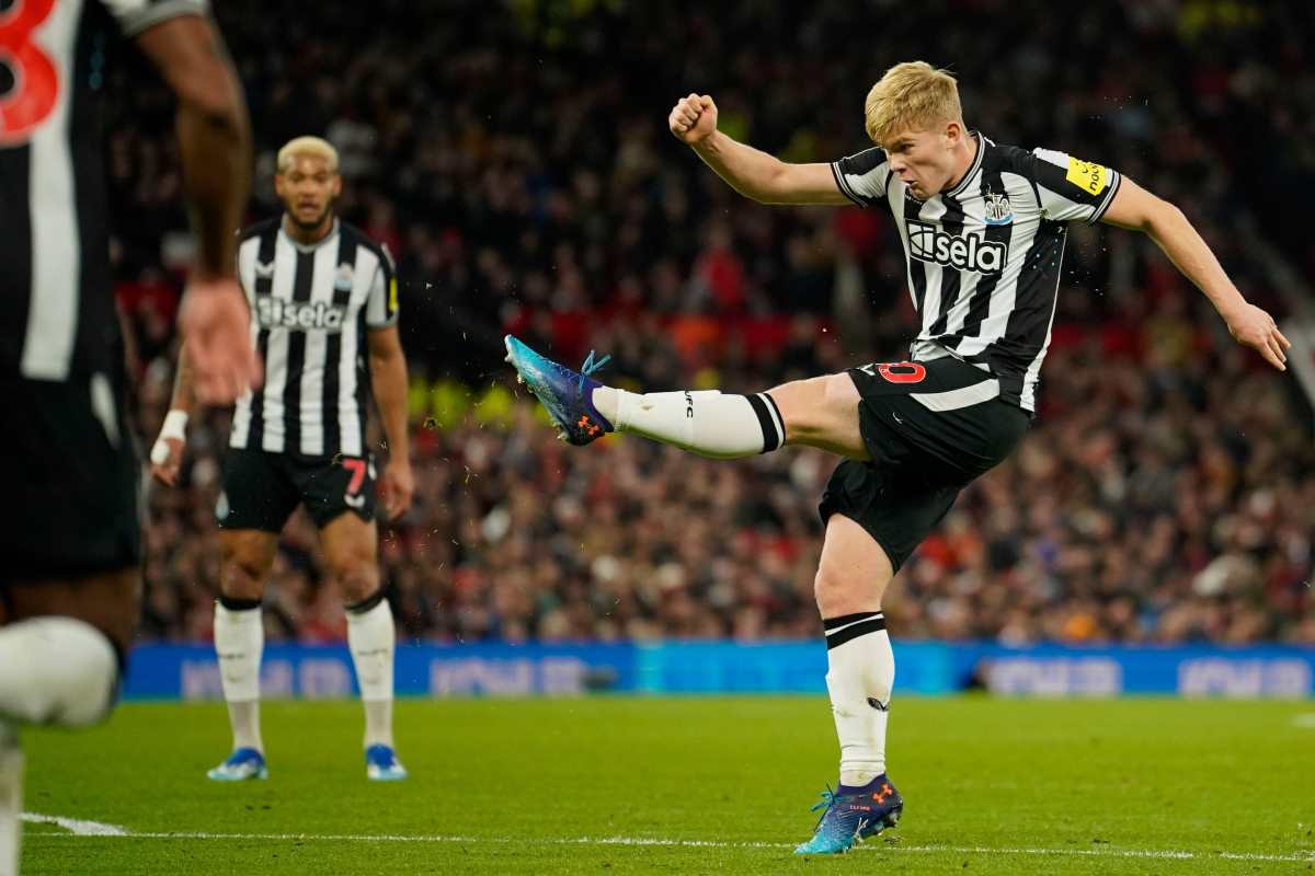 Manchester United fonce sur une pépite anglaise