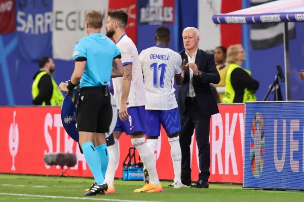 Euro 2024: Sans avoir joué, la France passe en 8è