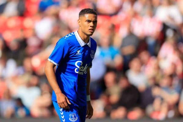 Aston Villa proche de s’offrir un jeune talent anglais