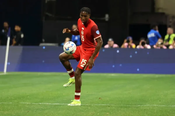 L’OL sur les traces d’un défenseur canadien