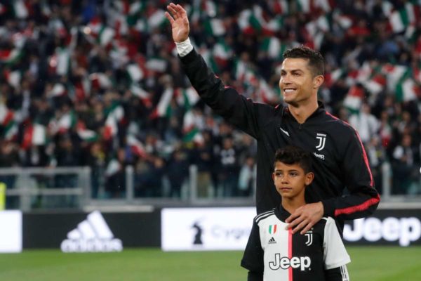 À l&rsquo;instar de LeBron James, Cristiano Ronaldo souhaite jouer avec son fils