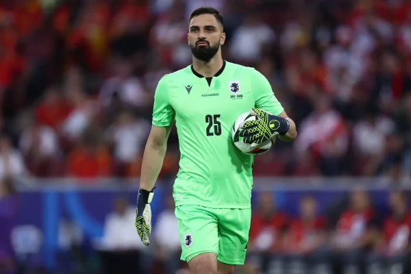 L&rsquo;idée de rejoindre le Bayern n’emballe pas Giorgi Mamardashvili