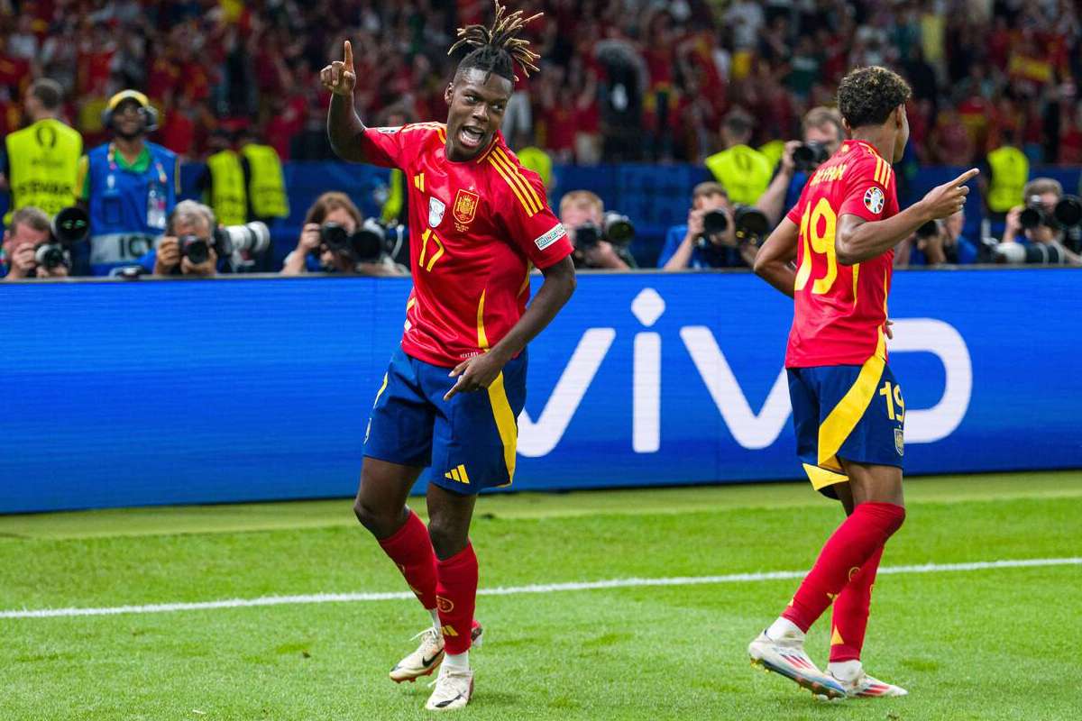 Le PSG souhaite voler une cible du FC Barcelone