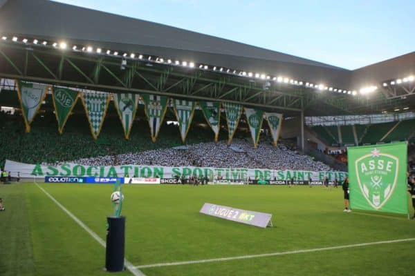 Le nouveau maillot de Saint-Etienne suscite l'émoi