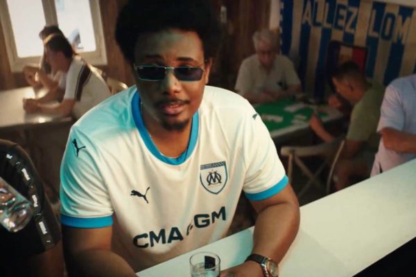 L&rsquo;OM dévoile son nouveau maillot: carnage sur les réseaux