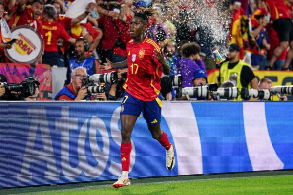 Nico Williams aurait fait son choix entre la Premier League et le FC Barcelone