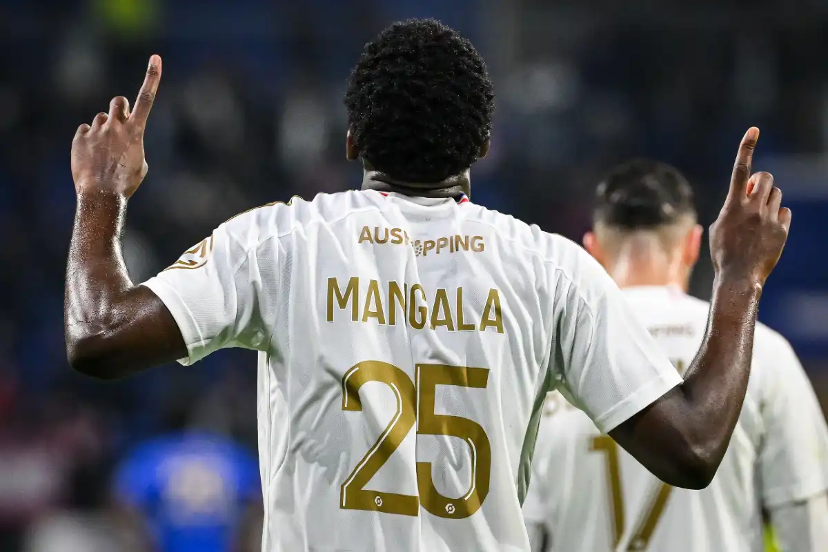 L'OL va sortir un joueur du placard