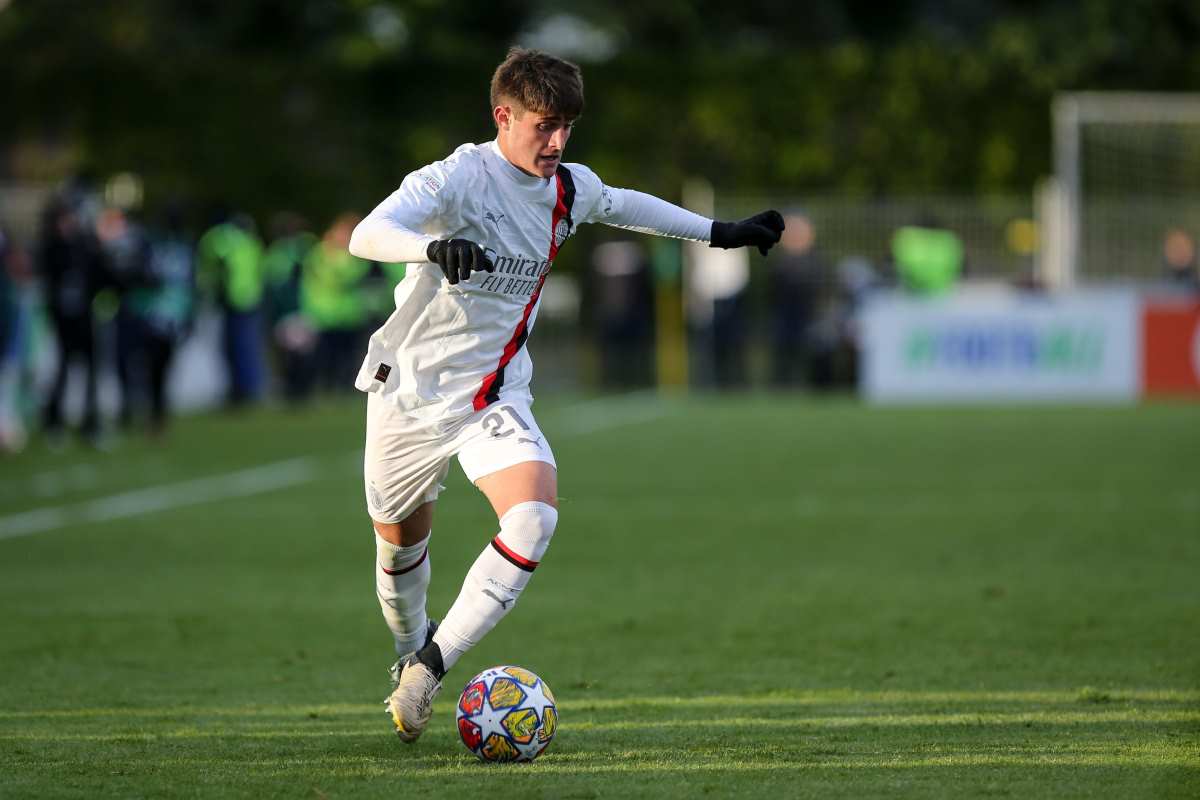 Le FC Barcelone vise une jeune pépite du Milan AC