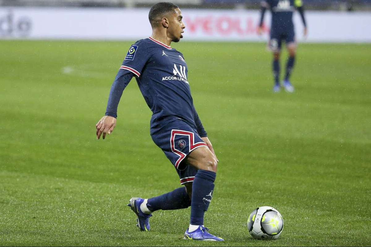 Un titi parisien quitte officiellement le club
