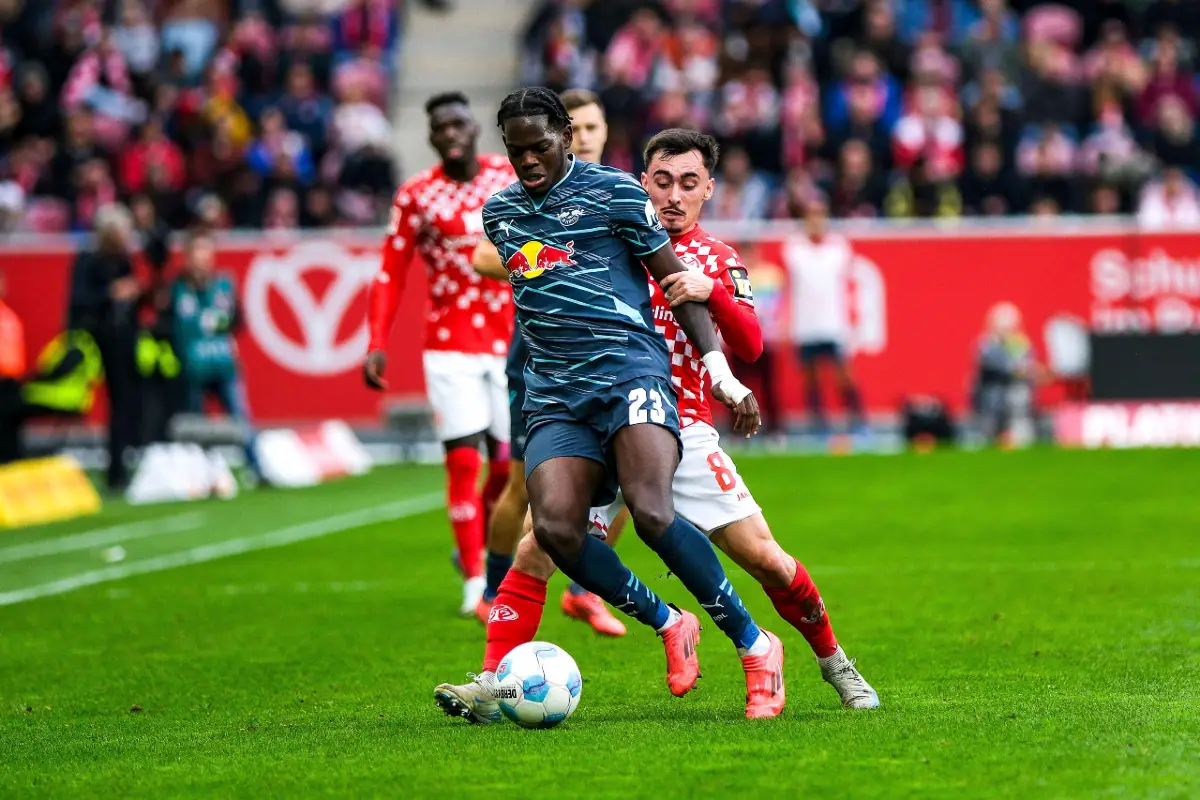 Le Real Madrid ne lâche pas un défenseur français