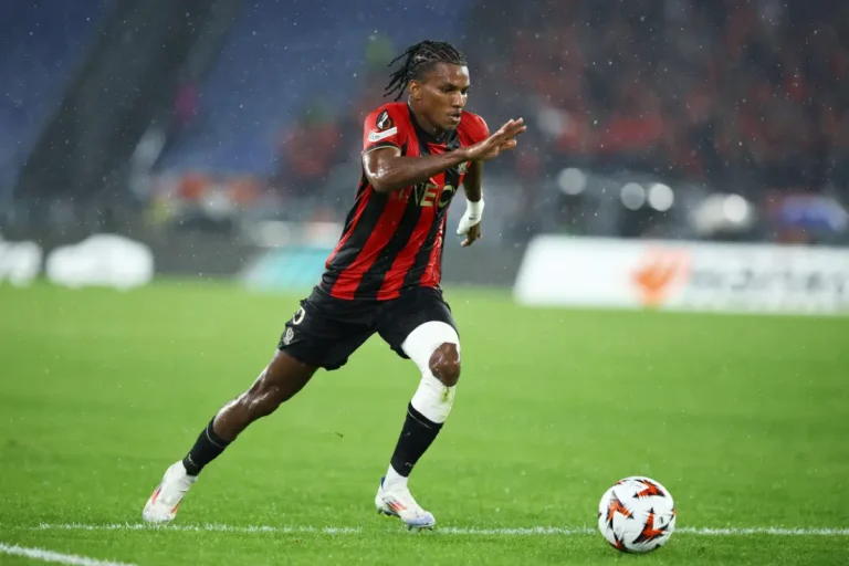 Hicham Boudaoui visé par Galatasaray ©Alamy