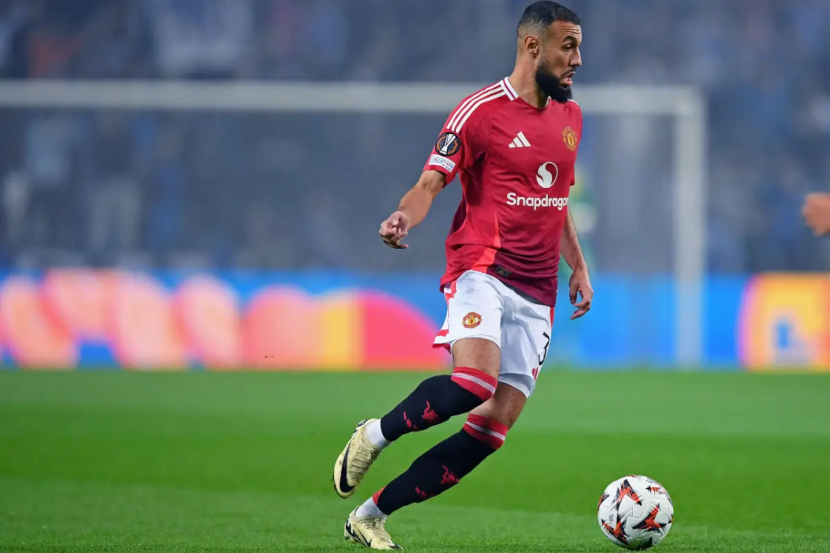 Manchester United: Une opératoire du cœur pour  Noussair Mazraoui