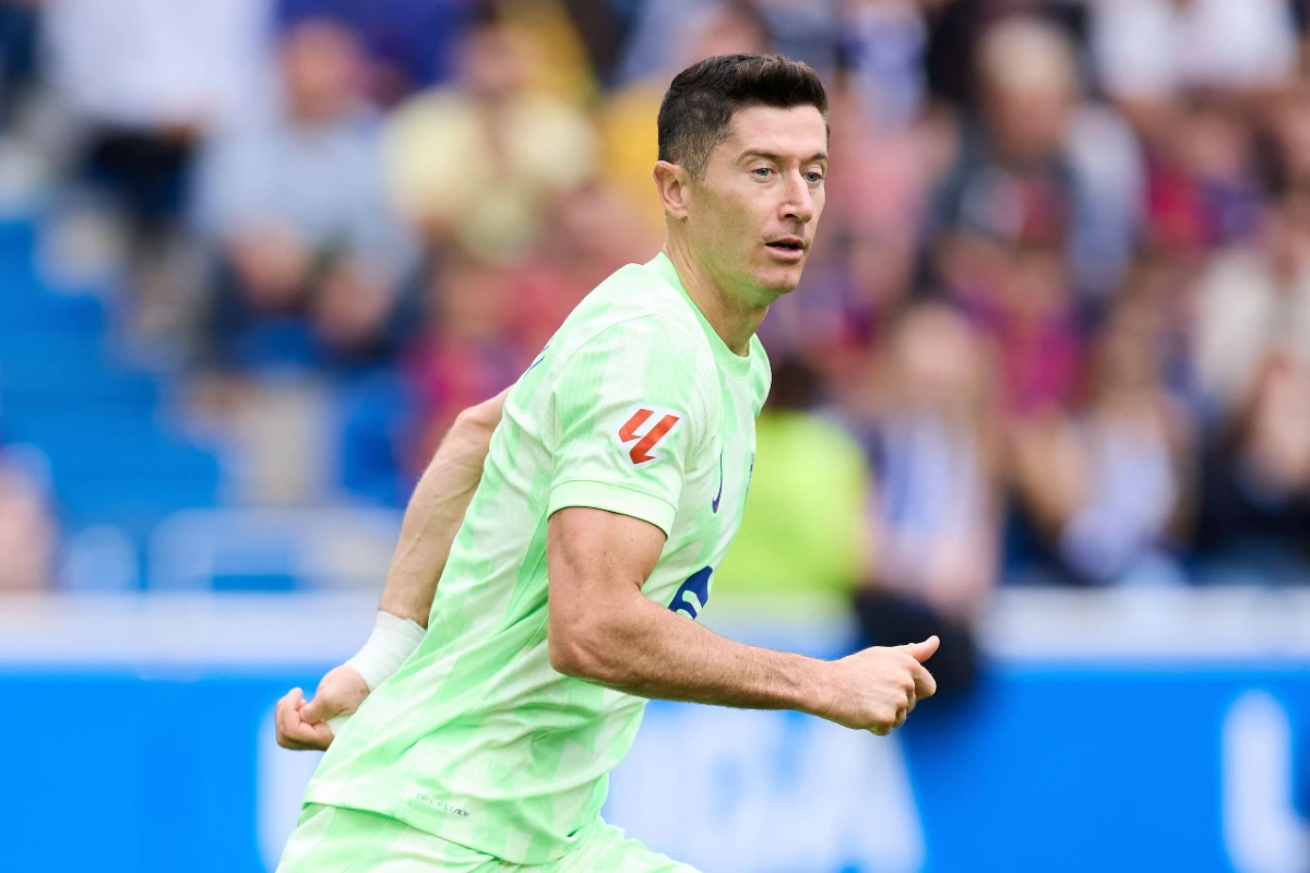 Barca: Lewandowski défie un record de Messi