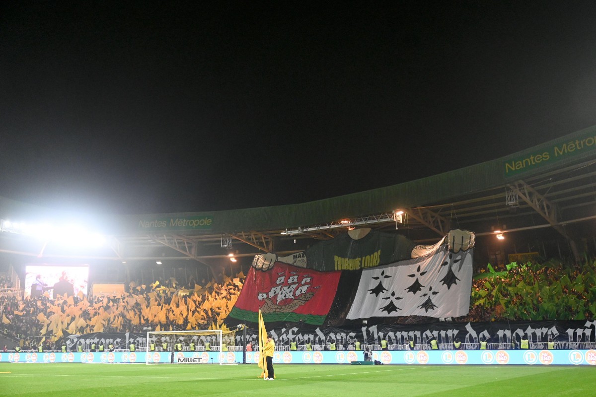 La stat sous silence : le FC Nantes premier club à faire le plein pour les garçons et les féminines !